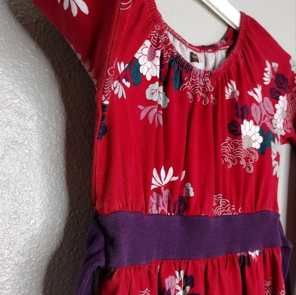 Tea red floral